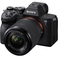 Sony A7 IV kit 24-105